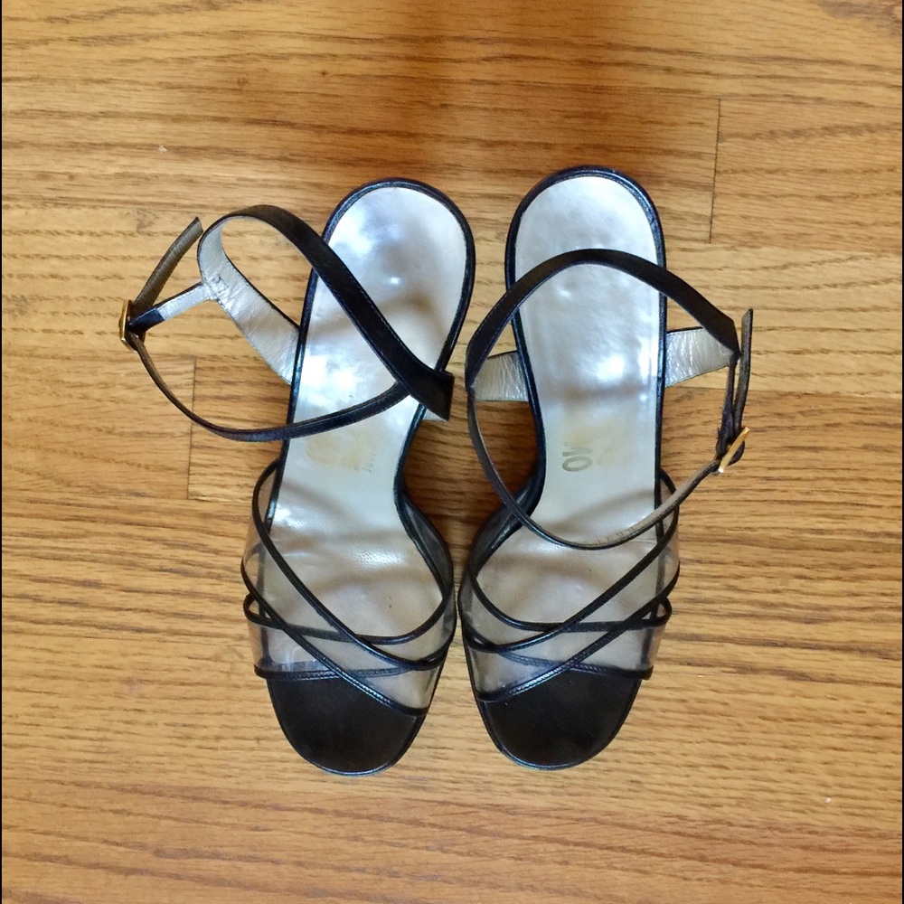 Salvator Ferragamo pumps